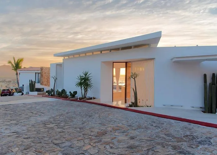 Tanzanita De Law By The Agency Baja Villa