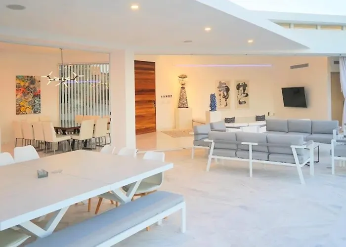 Tanzanita De Law By The Agency Baja Villa *